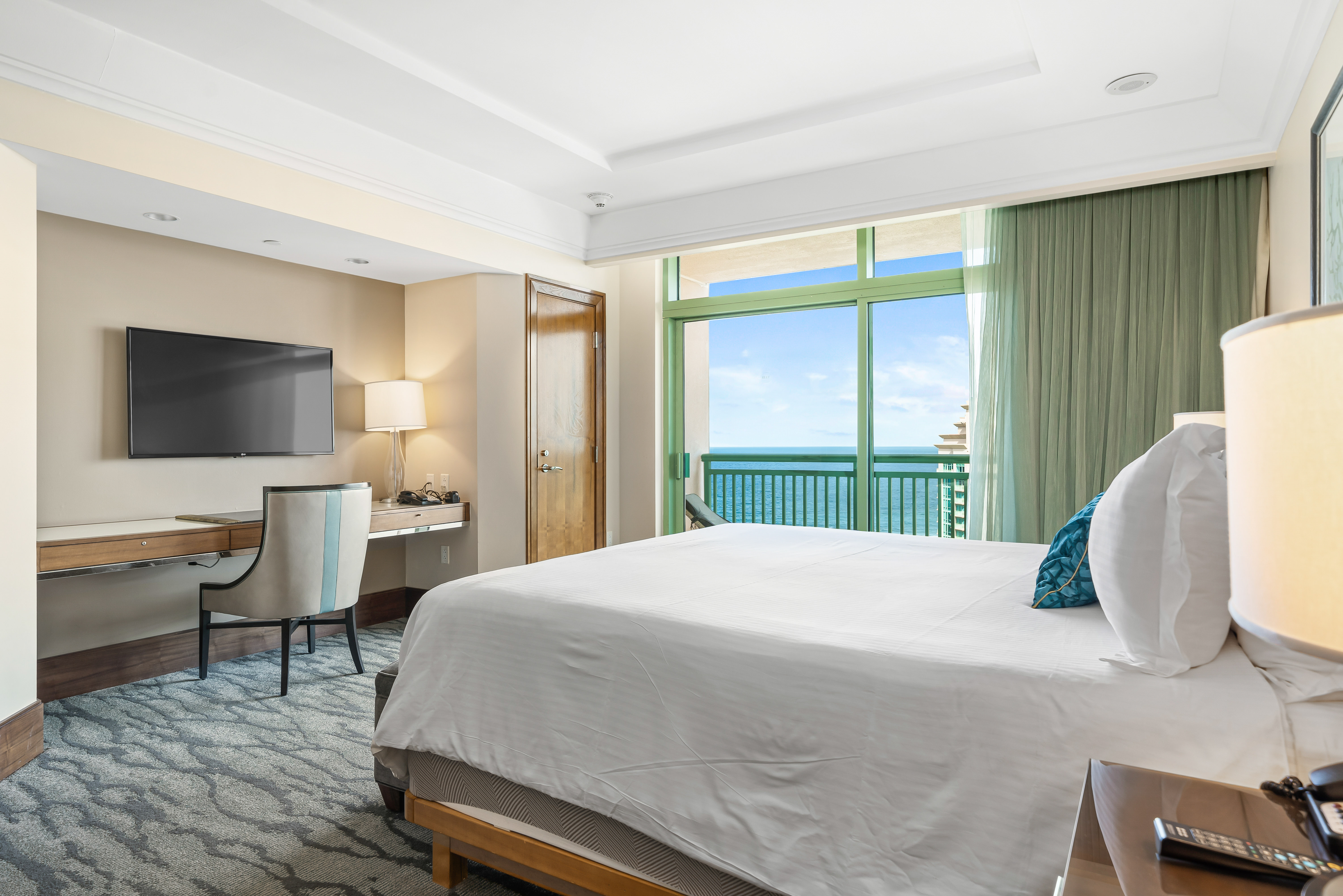 #19-906/08 The Reef At Atlantis, New Providence/Paradise Island